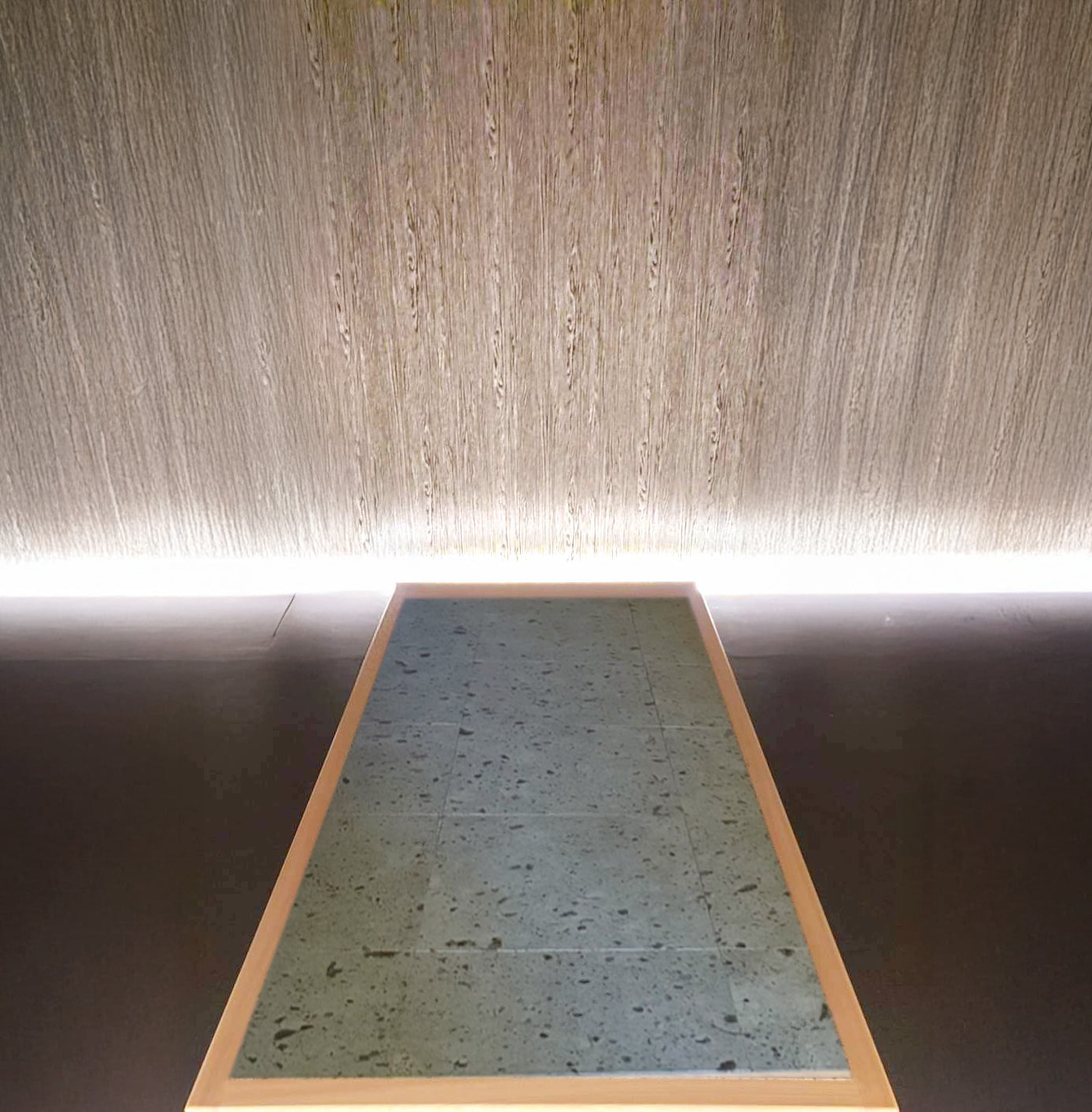 Ganban Stone Spa Zen – Natural Hinoki × Bakuhan Stone