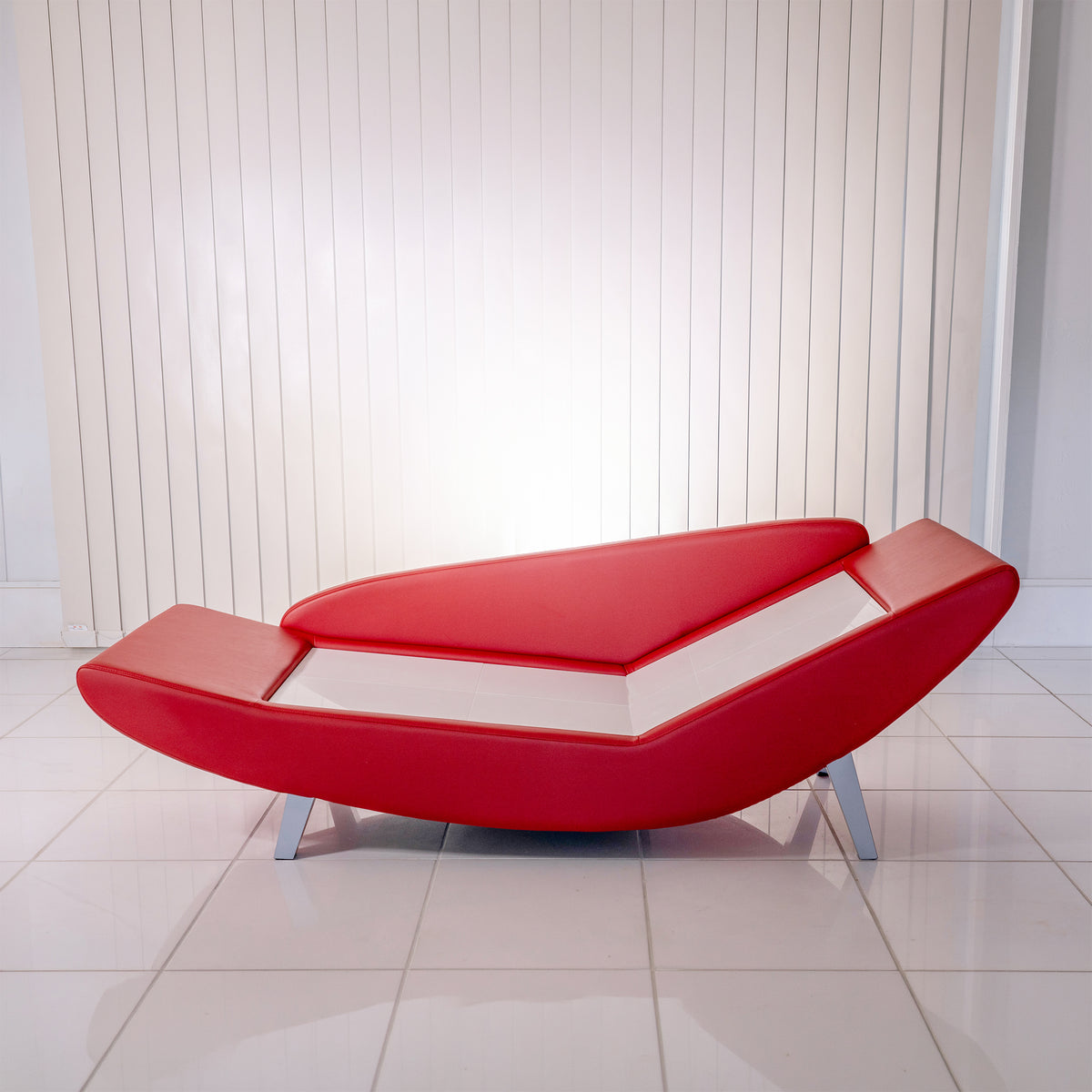 HEALING STONE COUCH White Silica