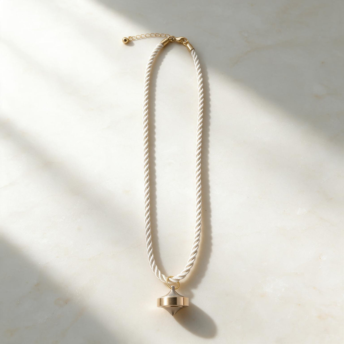 Carbon Balancer α Gold Necklace